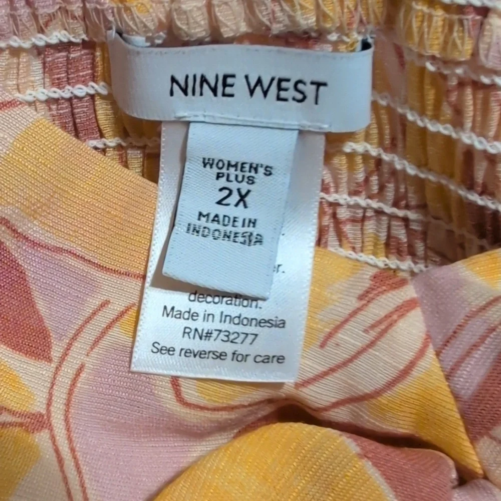 Nine West Womens Twist Front Puff Sleeve Top